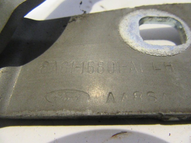 128948 Ford Fiesta bal oldali motorháztető zsanér 