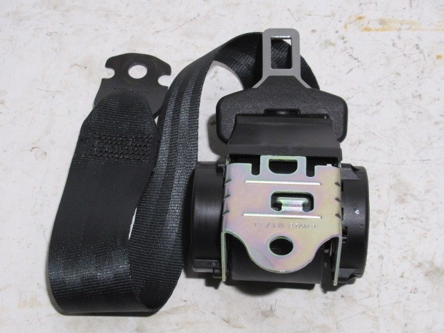 Fiat Grande Punto bal hátsó biztonsági öv 735501252