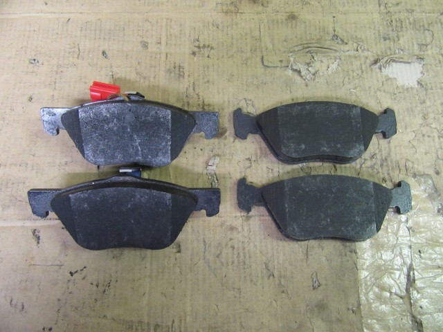 Alfa Romeo, Fiat, Lancia új TRW első fékbetét garnitúra 