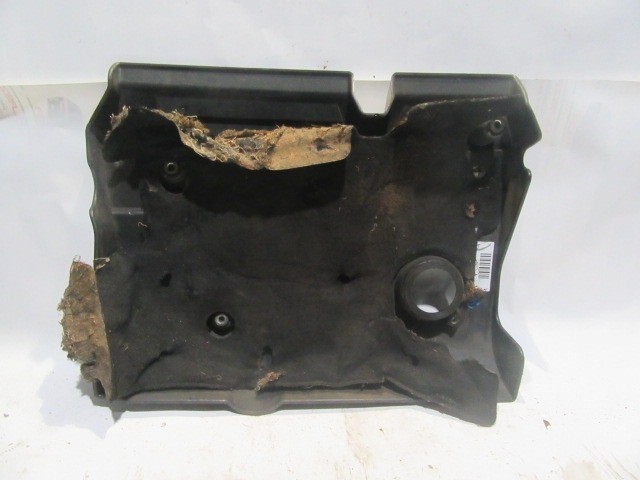 Fiat Bravo II. 1,9 Jtd 8v motor burkolat