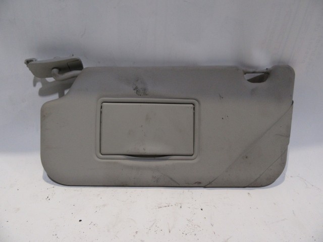 128857 Ford Fiesta bal oldali napellenző