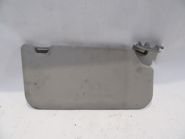 128857 Ford Fiesta bal oldali napellenző