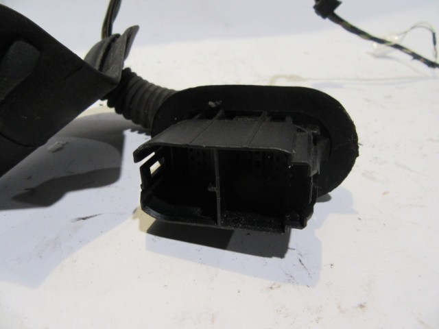 Ford Fiesta bal hátsó ajtó kábelköteg