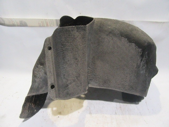 Lancia Delta 2008-2014 bal hátsó kerékjárati dobbetét