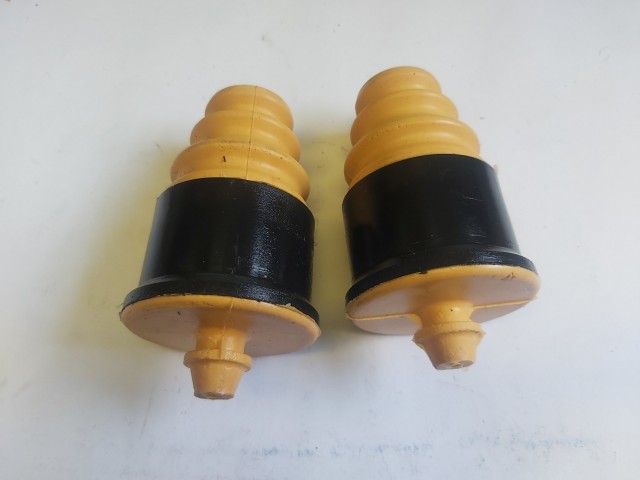 Abarth,Fiat,Ford Utángyárott új ütköző gumibak hátsó futóműhöz 51811829