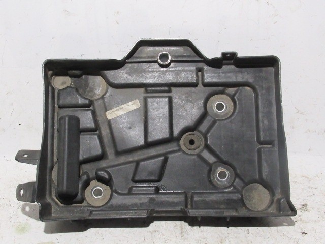 Fiat, Lancia akkumulátor tálca 51828595