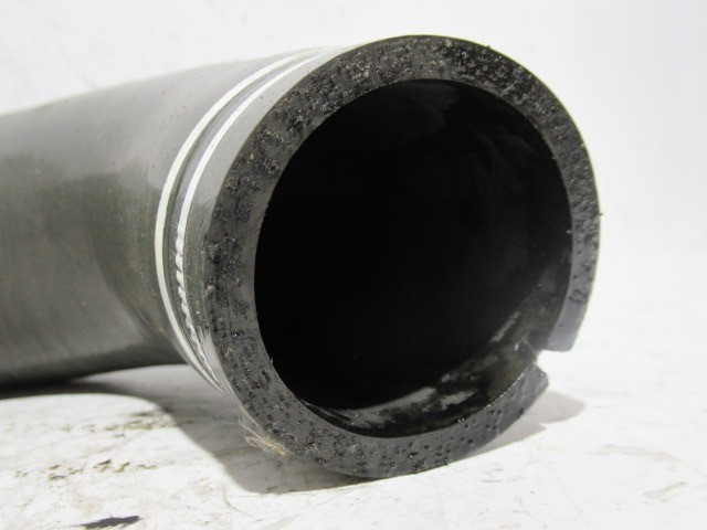 Alfa Romeo 159 1,9 8v Mjet levegőcső a turbóból az intercollerba 