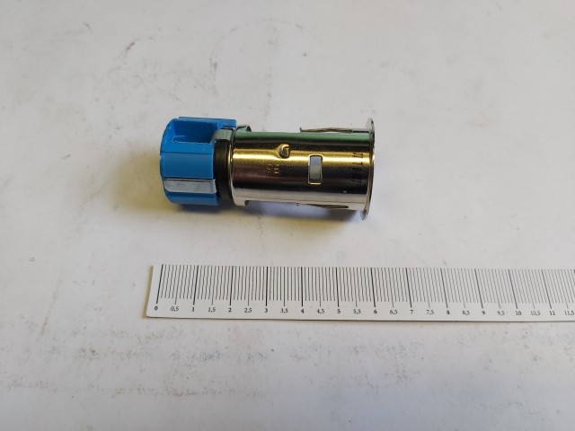 Alfa Romeo,Fiat,Lancia Gyári új szivargyújtó ajzat 51843050