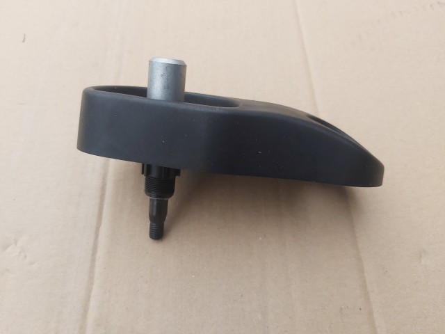 Fiat Stilo kombi, gyári új hátsó ablaktörlő motor közbetét 46847981