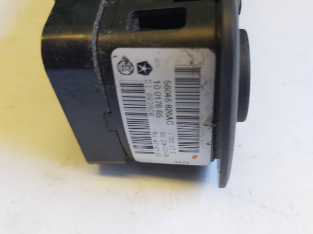 Dodge Journey bal első ablakemelő kapcsoló K56046826AC