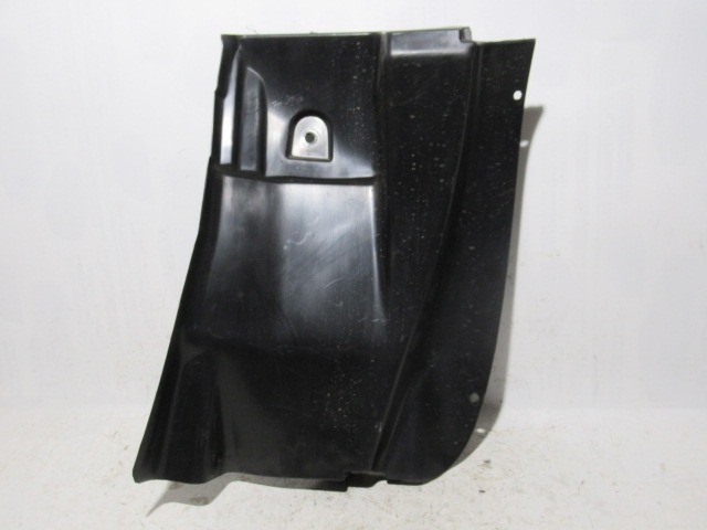 Fiat Linea bal hátsó - hátsó kerékjárati dobbetét 