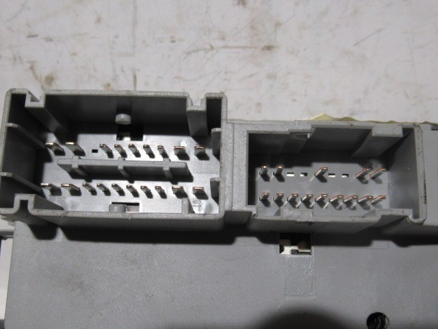 Lancia Delta belső biztosíték tábla 