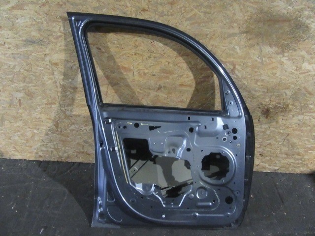 133125 Citroen C3 Picasso bal első ajtó
