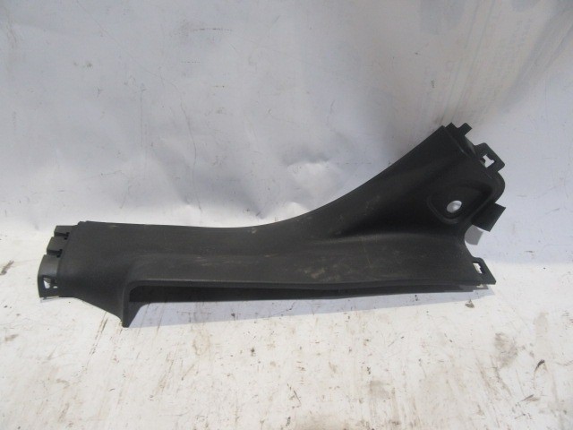 Citroen C3 Picasso jobb hátsó küszöb belső műanyag 