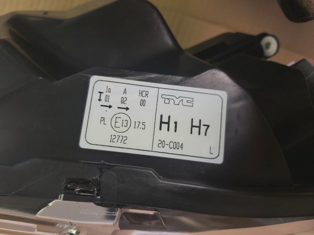 Ford Fiesta 2008-2013 utángyártott új bal első fényszóró 8A61 13W030 CC