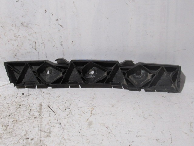 Fiat Bravo II. 51775456 számú , bal hátsó lökhárító tartó