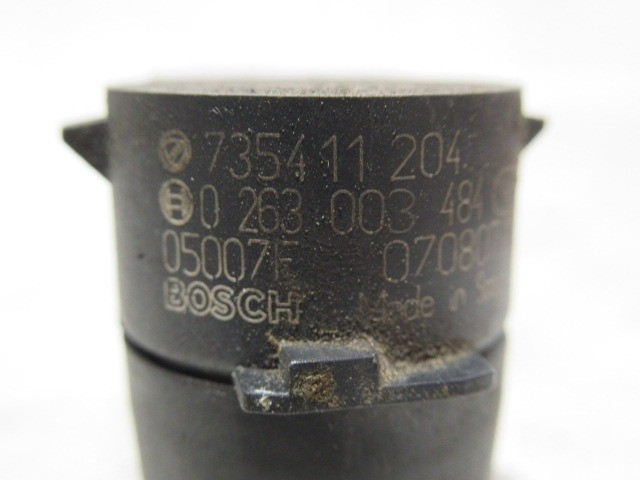 Fiat Bravo bordó színű tolatószenzor 