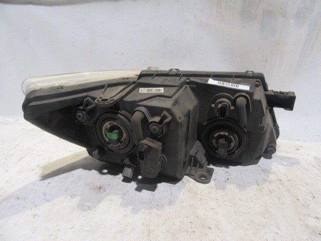 133376 Fiat Freemont bal első fényszóró 05067789AA