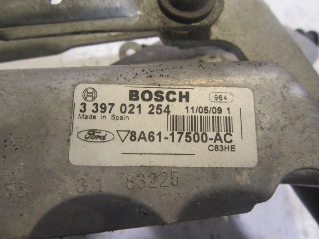 Ford Fiesta első ablaktörlő motor mechanikával