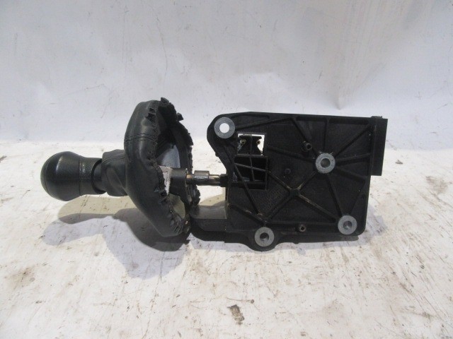 Ford Ka benzines váltókulissza 