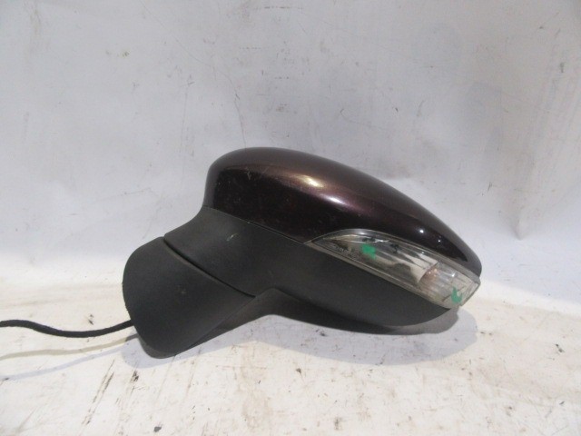 133307 Ford Fiesta 6 vezetékes bal oldali visszapillantó tükör, a képen látható sérüléssel