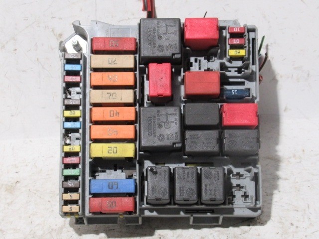 Lancia Delta 2008-2014 külső biztosíték tábla 51836229