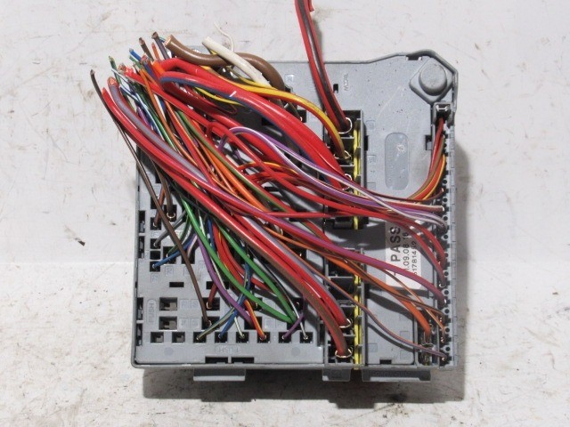 Lancia Delta 2008-2014 külső biztosíték tábla 51836229