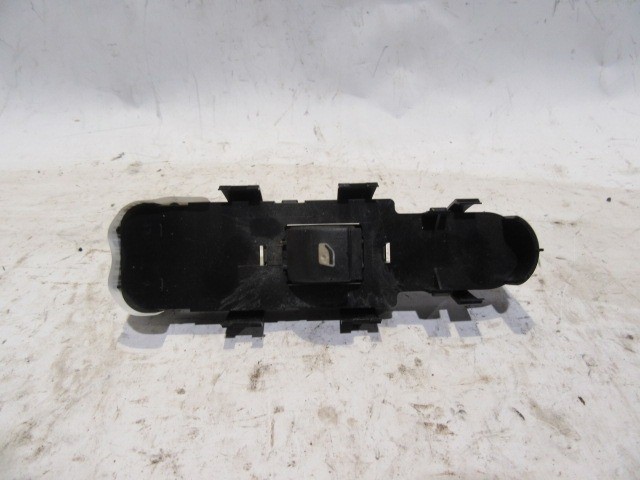 Citroen C3 Picasso jobb első elektromos ablakemelő kapcsoló