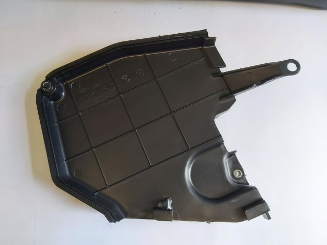 Alfa Romeo 147,156,GT Gyári új vezérlés burkolat 55181625