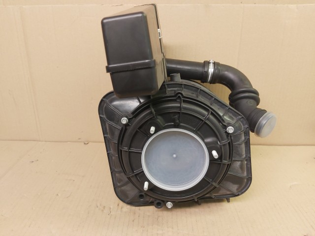 Alfa Romeo 156, Lancia Lybra gyári új 1,9 - 2,4 Diesel légszűrőház 55190819