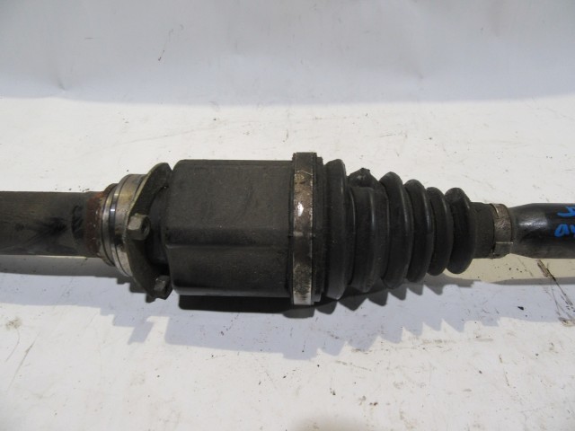 131598 Alfa Romeo 159 2,4 Diesel jobb oldali féltengely automata váltós