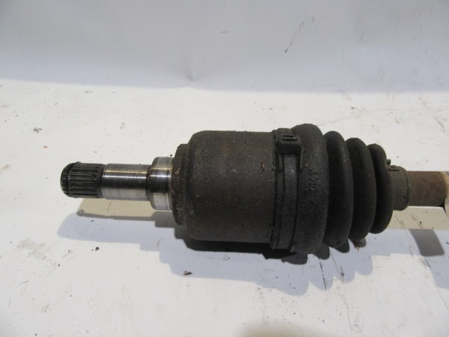 Alfa Romeo MiTo 1,4 16v benzines bal féltengely 55700562