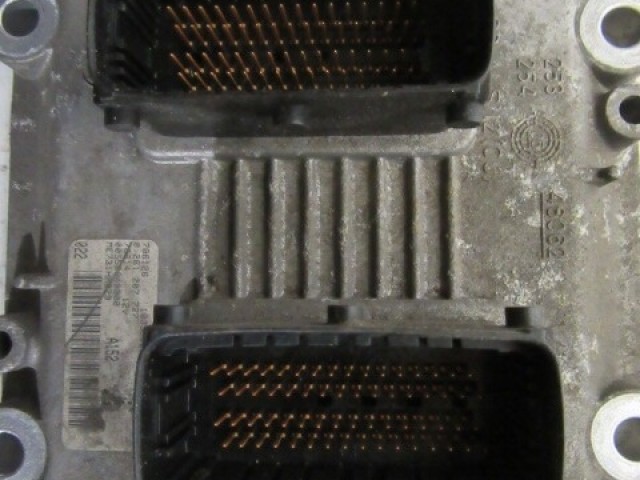 133773 Alfa Romeo 147 1,6 16v Ts 105 Le motorvezérlő szett 55204990 , 0261207727