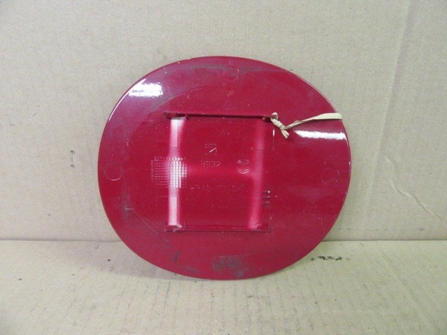 14486 Alfa Romeo Giulietta bordó színű tankajtó 50518948