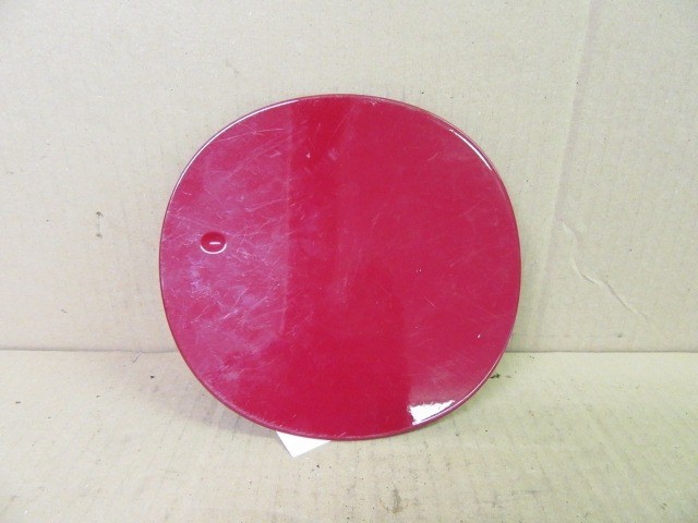 14486 Alfa Romeo Giulietta bordó színű tankajtó 50518948