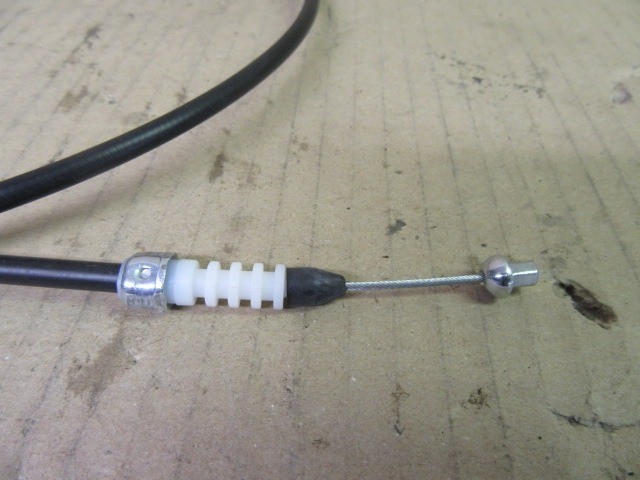 Fiat 500 gyári új motorháztető nyitó bovden  52104337