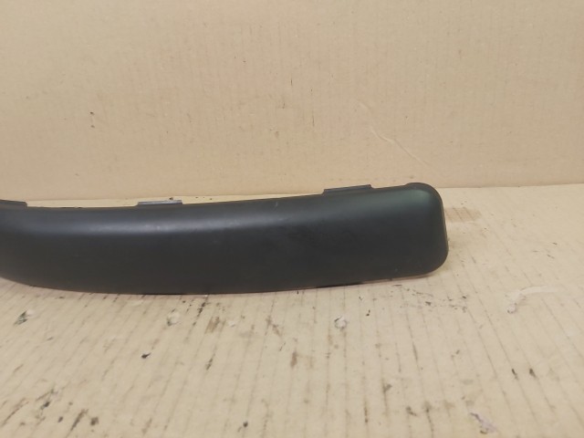 Fiat Panda II. jobb oldali első lökhárító díszcsík 735364611