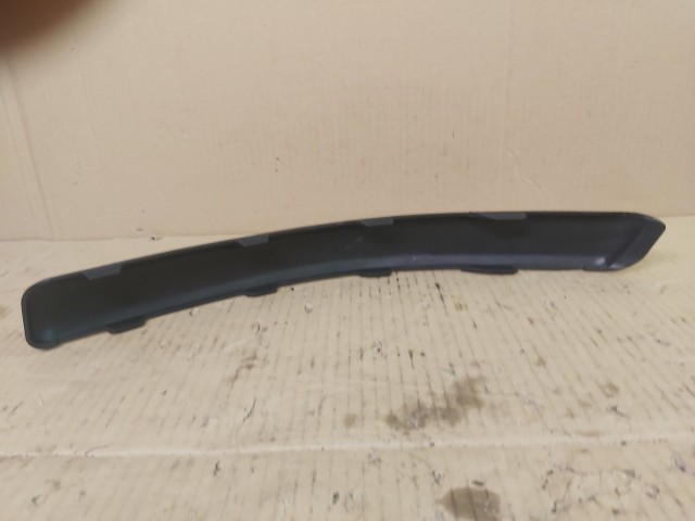 Fiat Panda II. jobb oldali első lökhárító díszcsík 735364611