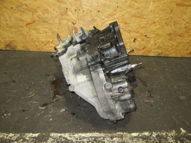 136007 Alfa Romeo 159 1,9 16v Mjet automata váltó csak alkatrésznek 