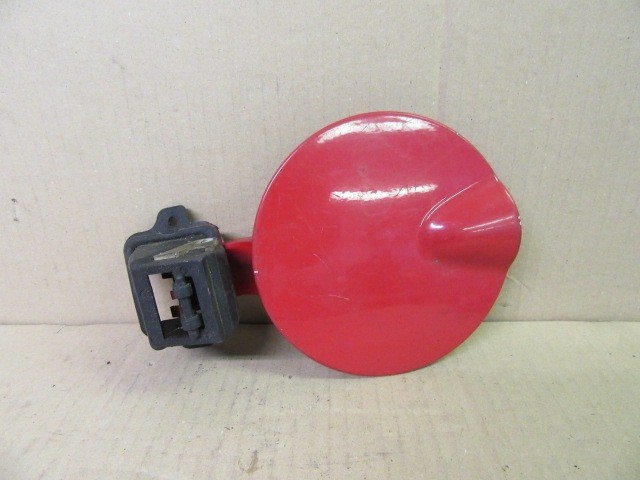 61060 Fiat Doblo I. II. piros színű tankajtó 46751495