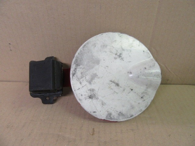 61060 Fiat Doblo I.-II. fehér, piros színű tankajtó 46751495