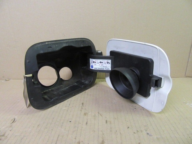 14482 Fiat Panda III. 2012- fehér színű tankajtó