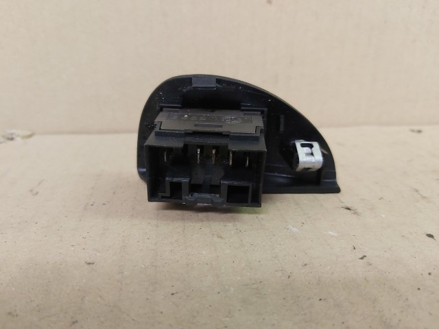Fiat Seicento bal oldali ablakemelő kapcsoló 735257749