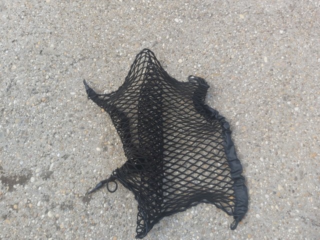 Lancia Delta gyári új csomagtérháló