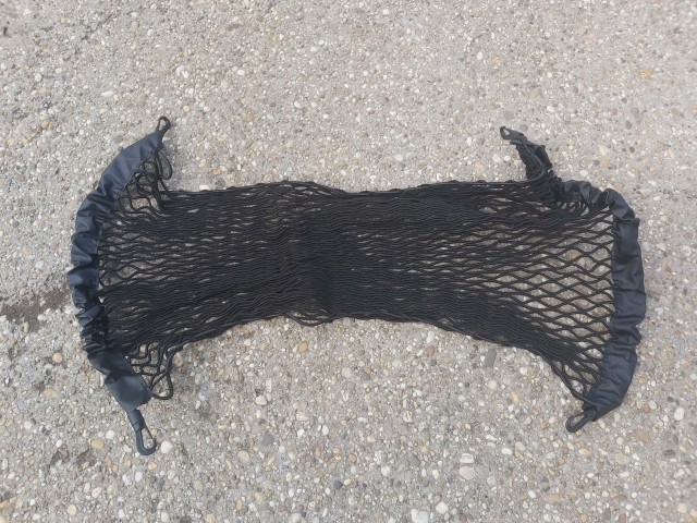 Lancia Delta gyári új csomagtérháló