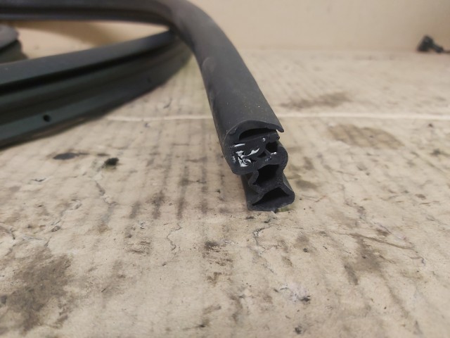 Fiat Seicento ajtó kéder gumi 46512323