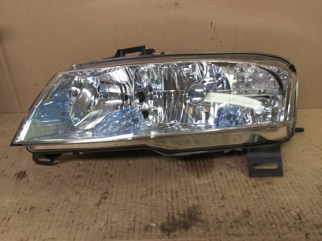 Fiat Stilo 3 ajtós, utángyártott új,bal első fényszóró