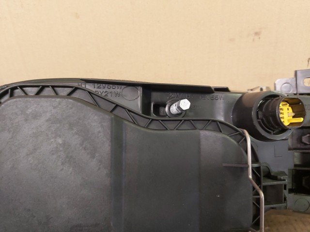 Fiat Stilo 3 ajtós, utángyártott új,bal első fényszóró