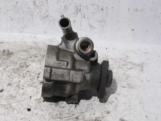 Alfa Romeo 147 1,6 16v Ts kormányszervó szivattyú 