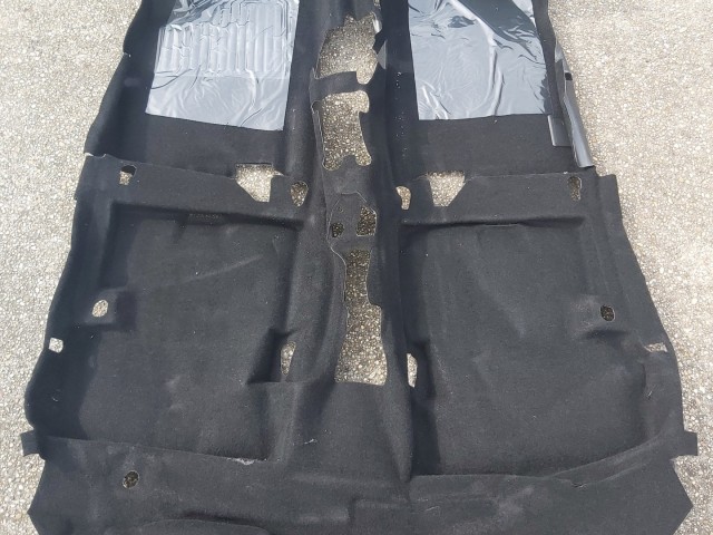 Fiat Grande Punto gyári új padlókárpit, jobb oldalt kivágott!!!